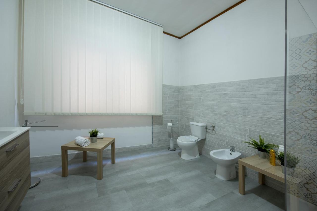 Doctor House Standard, Suites & Luxury Rooms Enna Exteriör bild